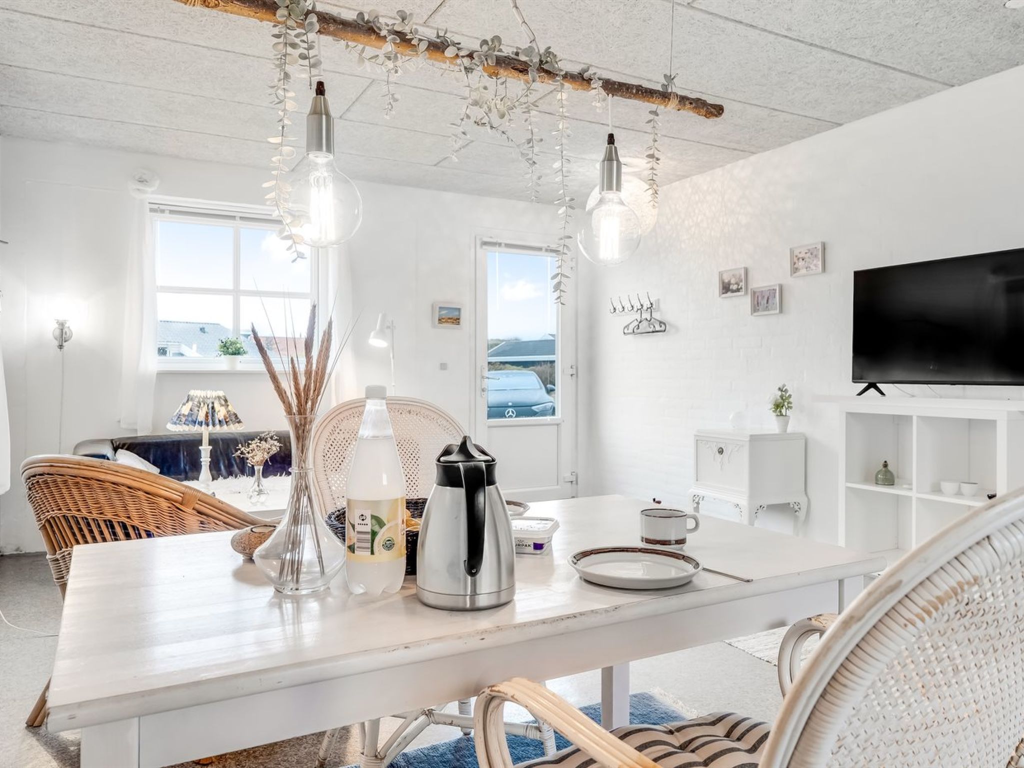 "Tekla" - 75m from the sea-Binnen