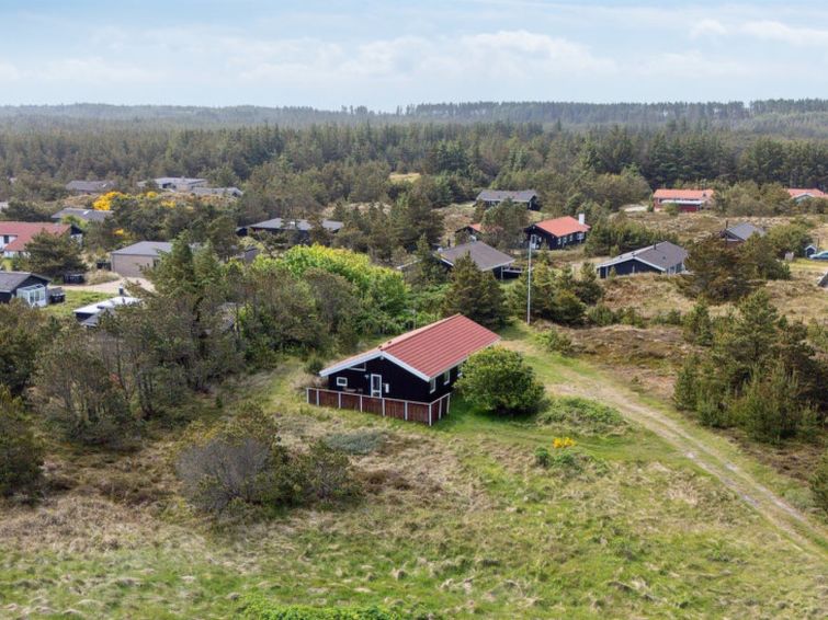 "Ljuben" - 1.1km From The Sea - Klitmøller