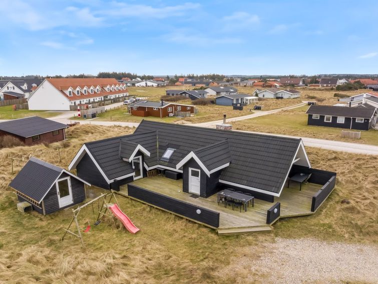 "Launo" - 300m From The Sea - Klitmøller