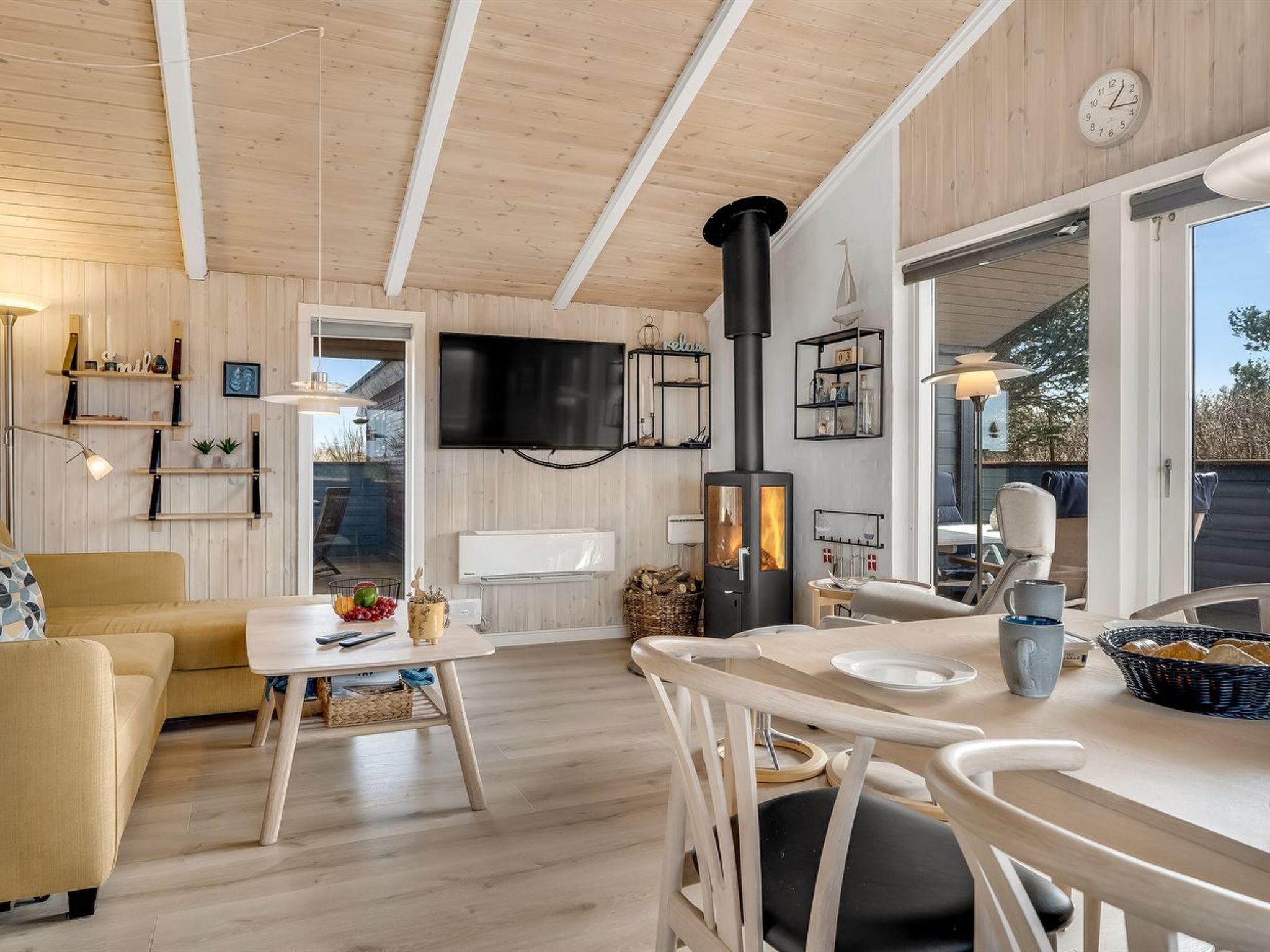 "Severina" - 900m from the sea - Binnen