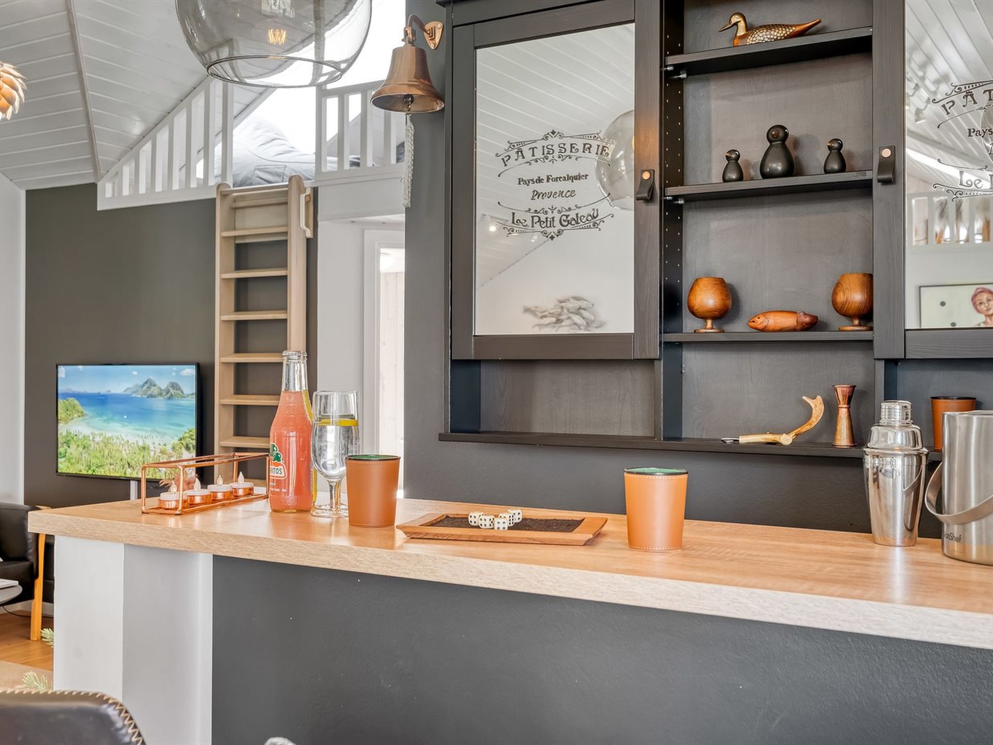 "Ija" - 1.3km from the sea - Drinnen