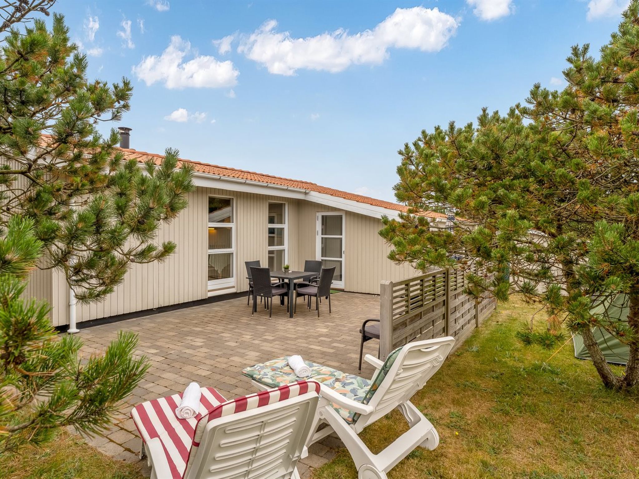 "Jale" - 300m from the sea
