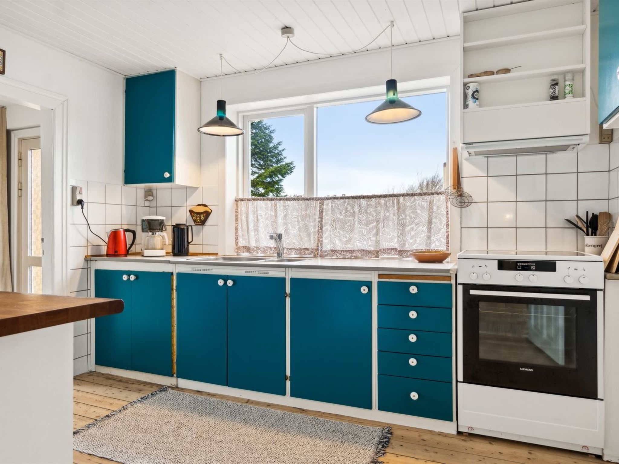 "Birtir" - 750m from the sea - Binnen