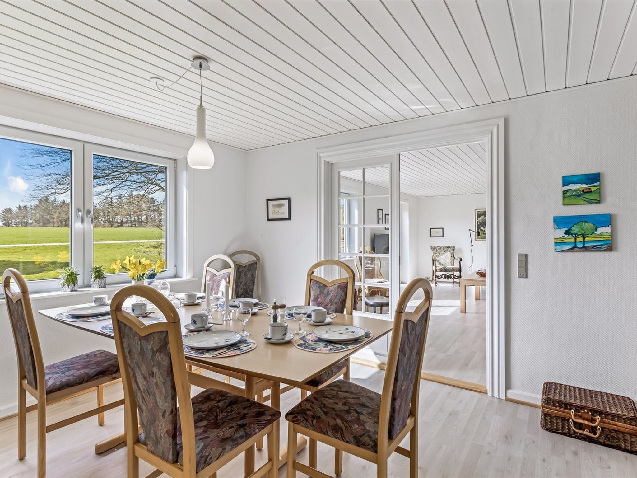 "Kerrin" - 1km from the sea