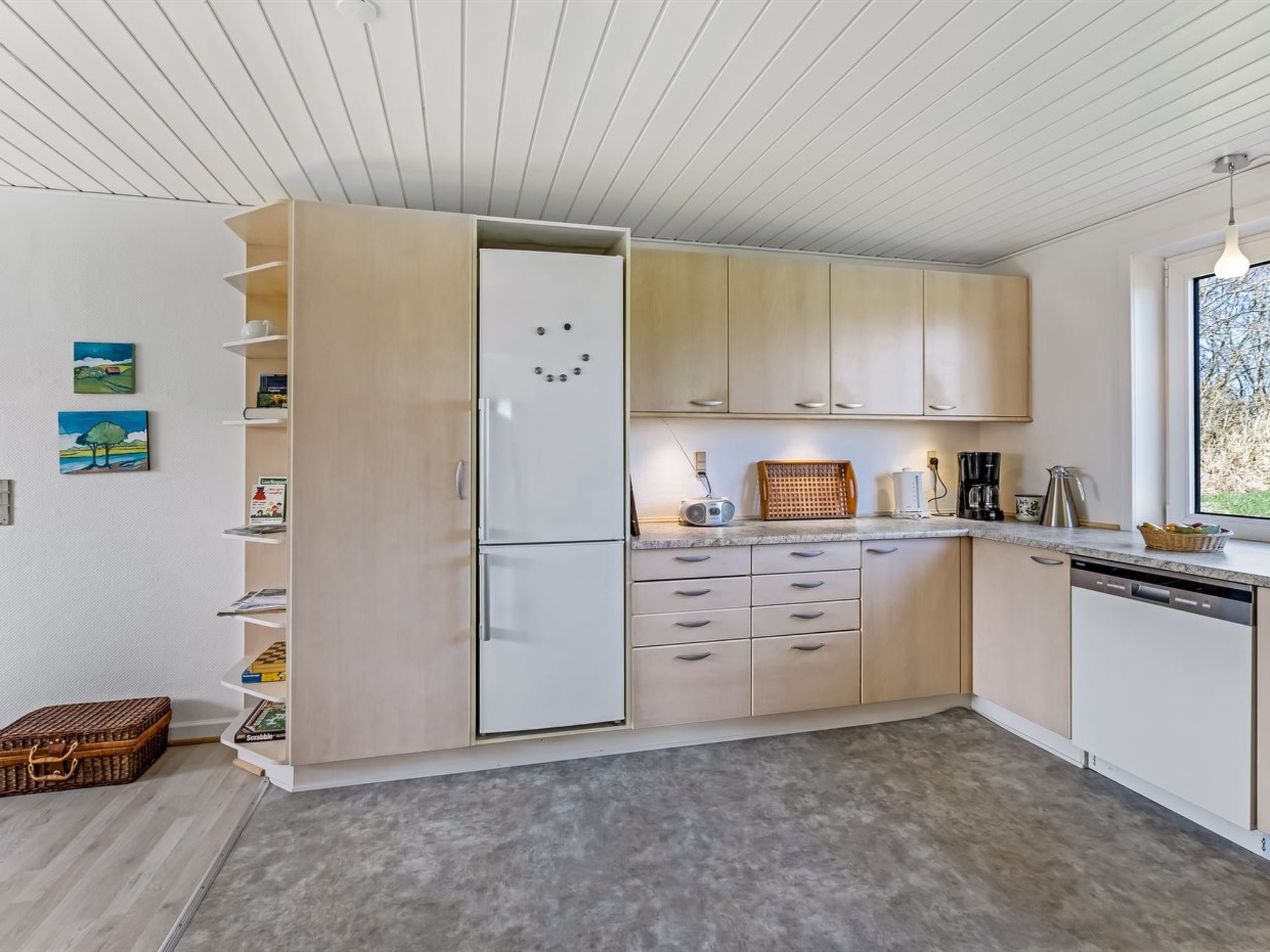 "Kerrin" - 1km from the sea - Inside