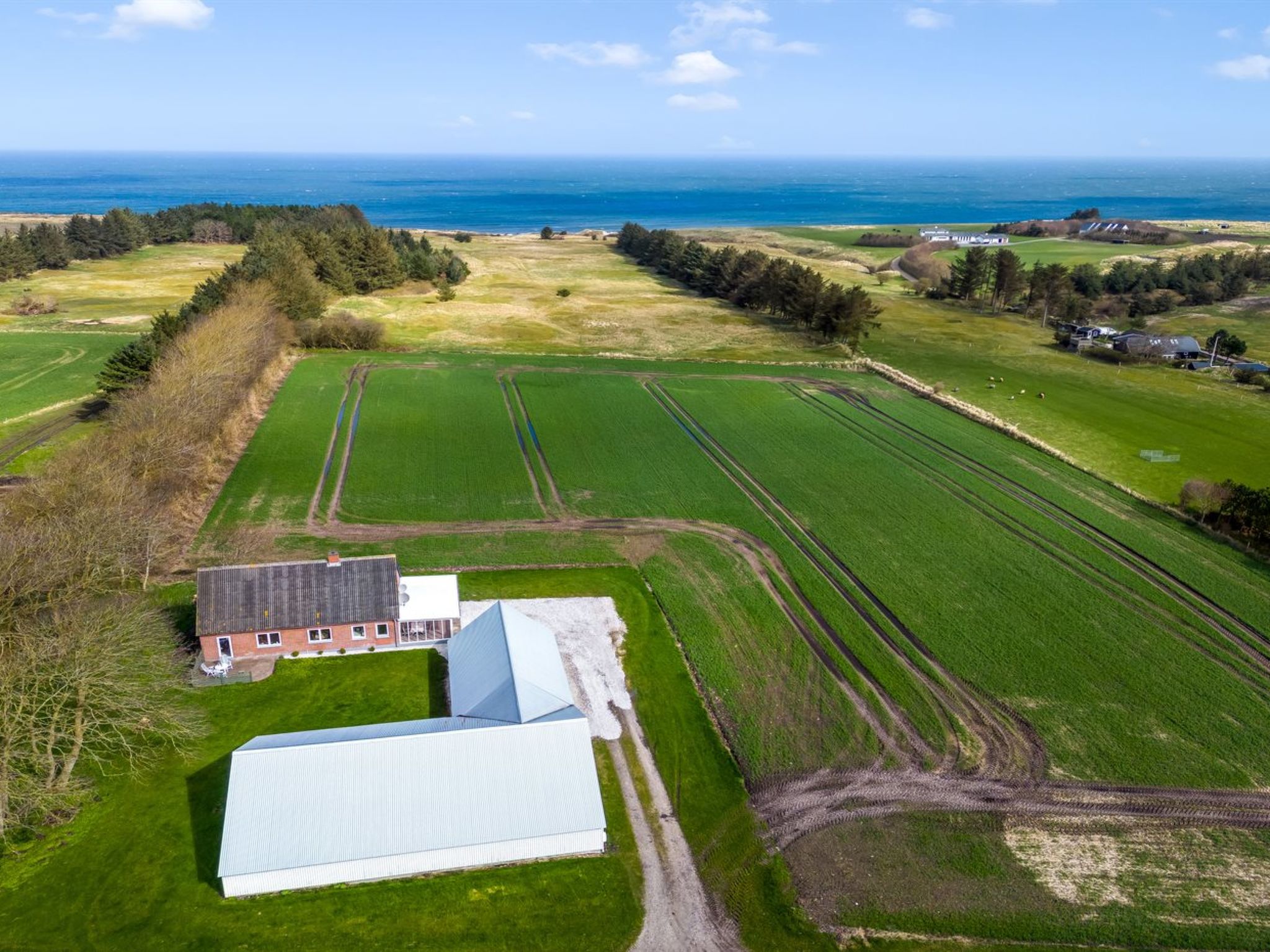 "Kerrin" - 1km from the sea - Outside
