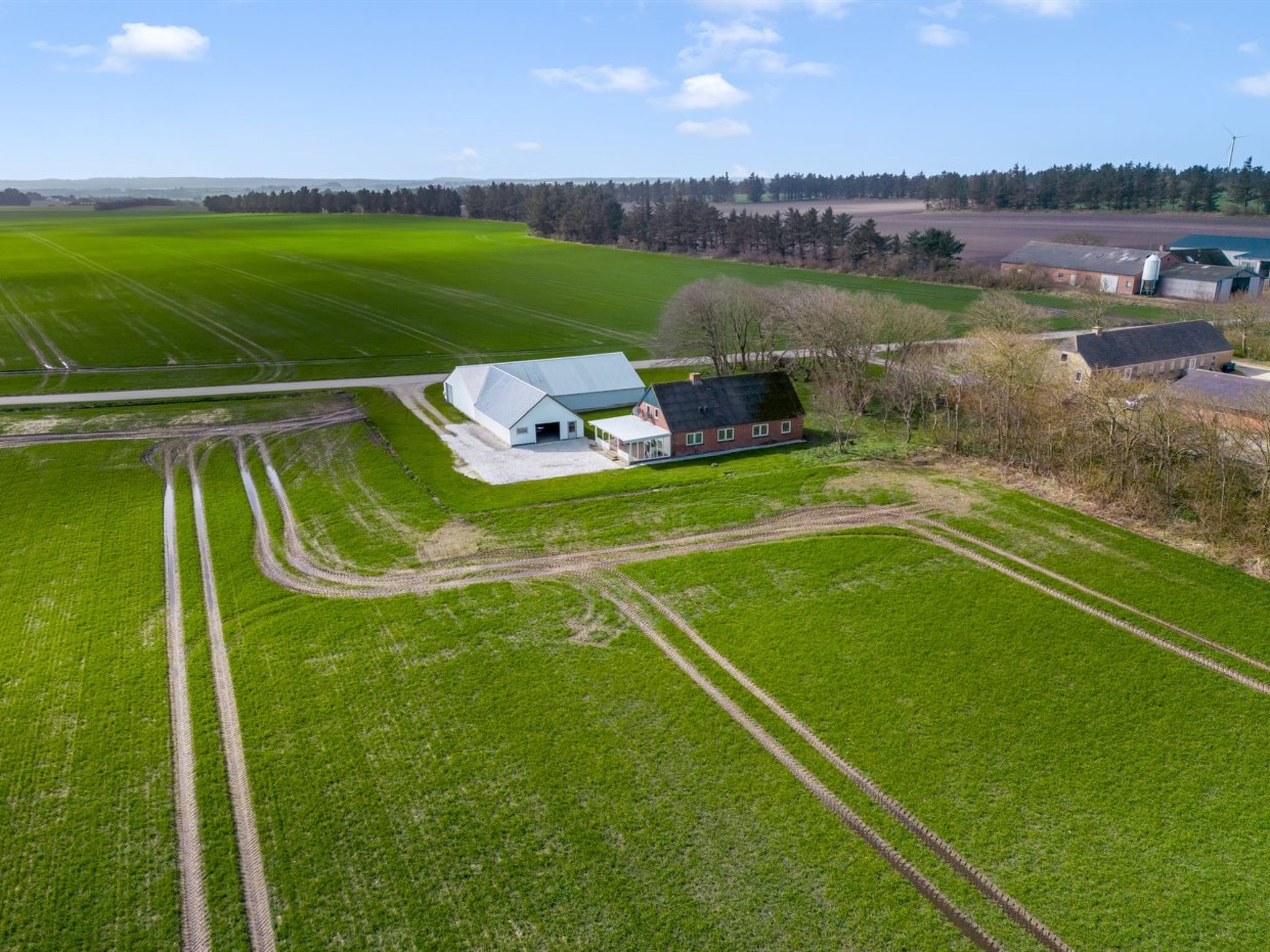 "Kerrin" - 1km from the sea - Outside