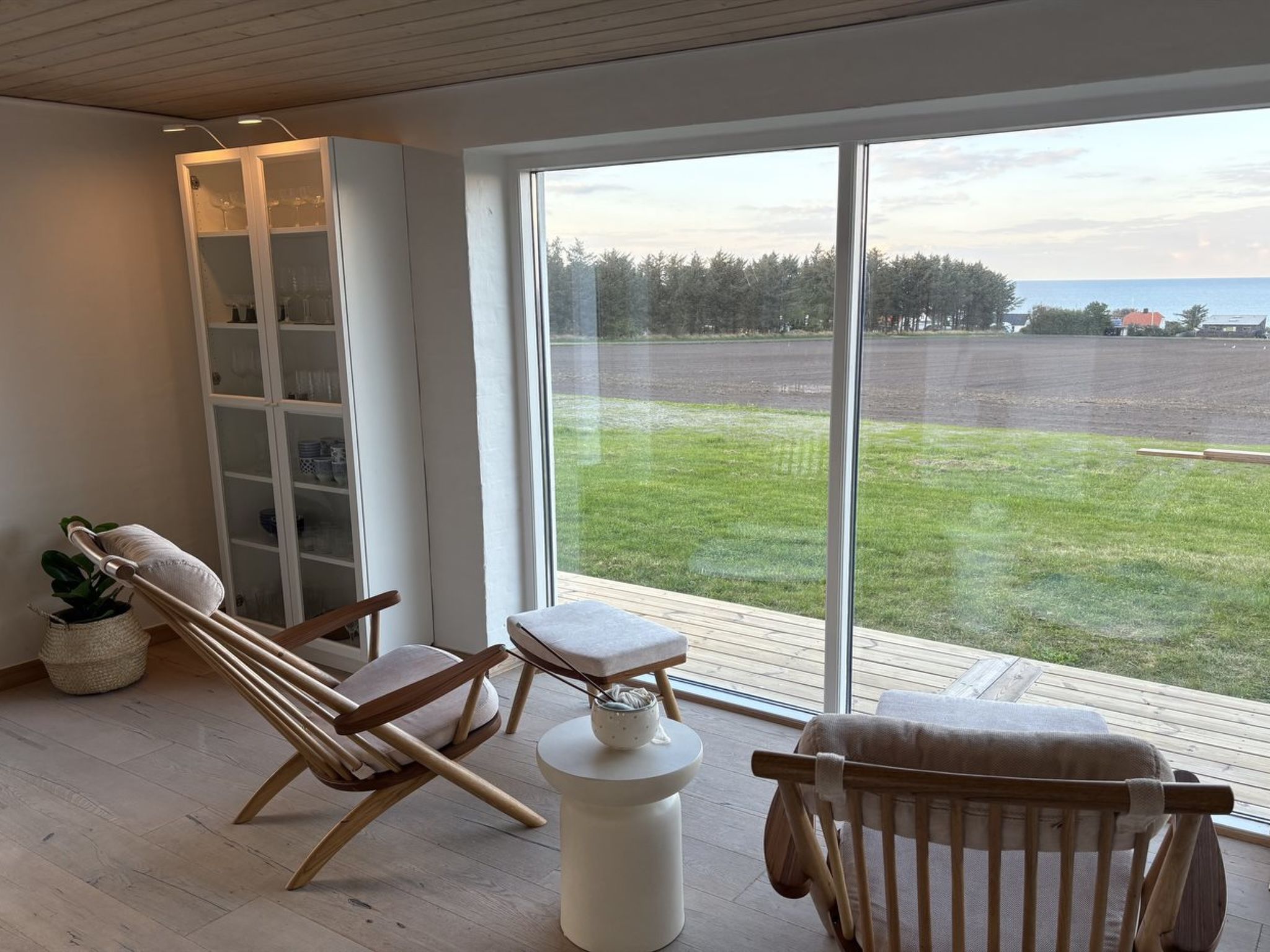 "Elida" - 400m from the sea