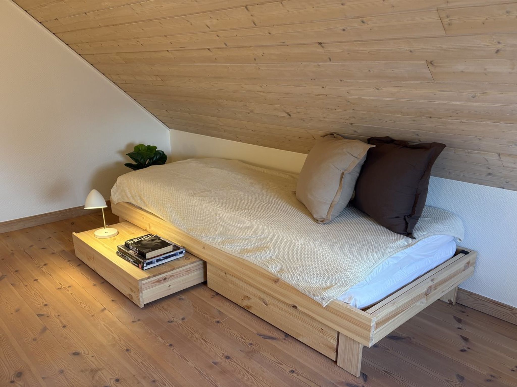 "Elida" - 400m from the sea-Binnen