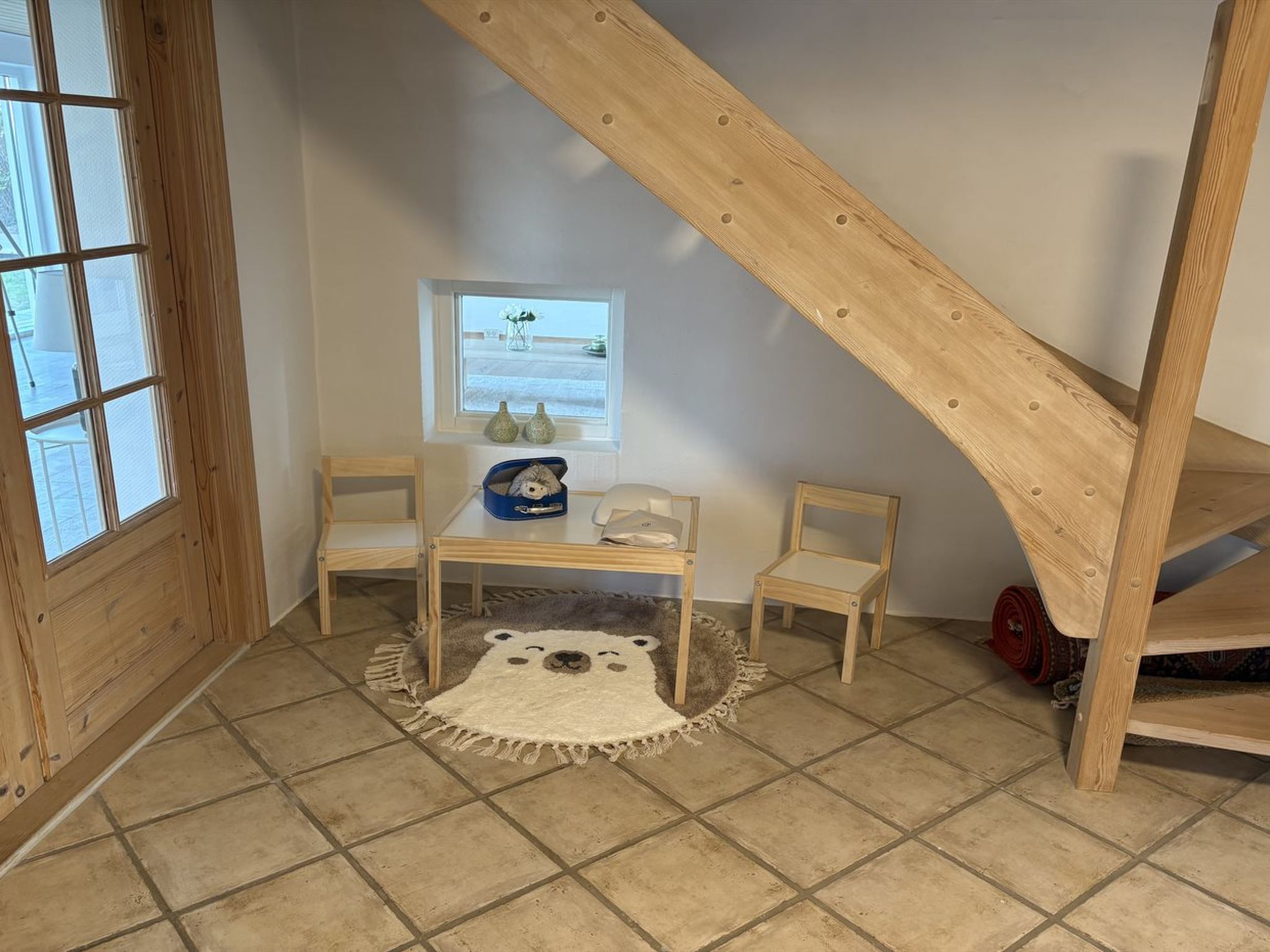 "Elida" - 400m from the sea-Binnen