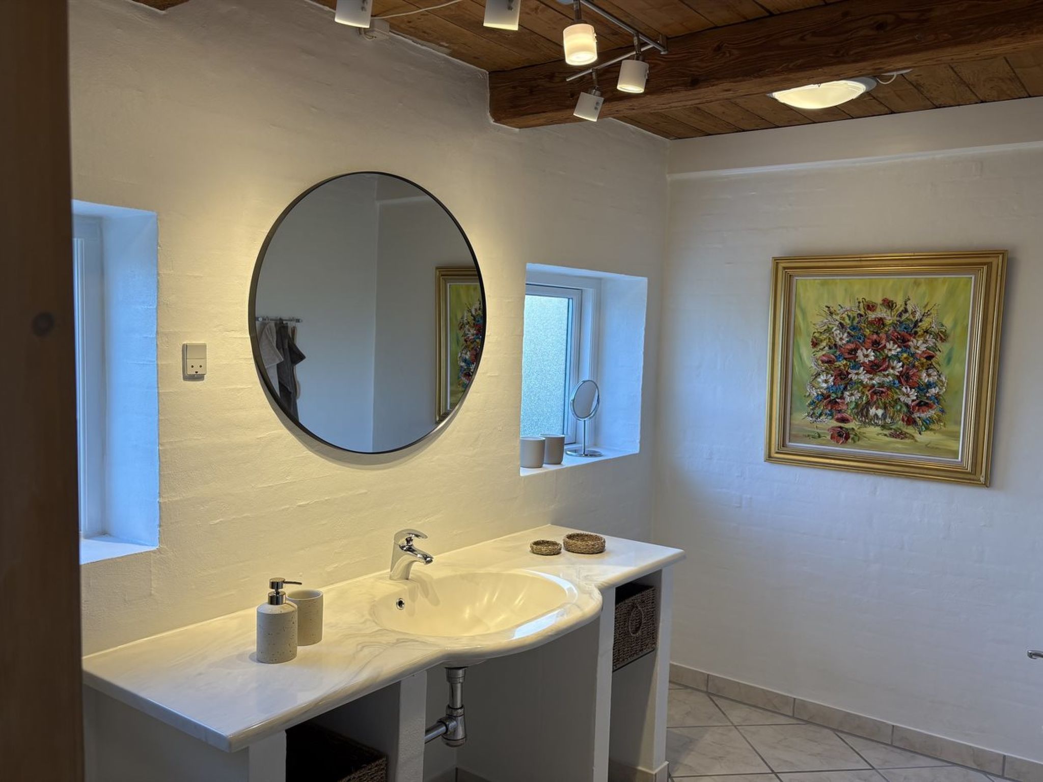 "Elida" - 400m from the sea-Binnen