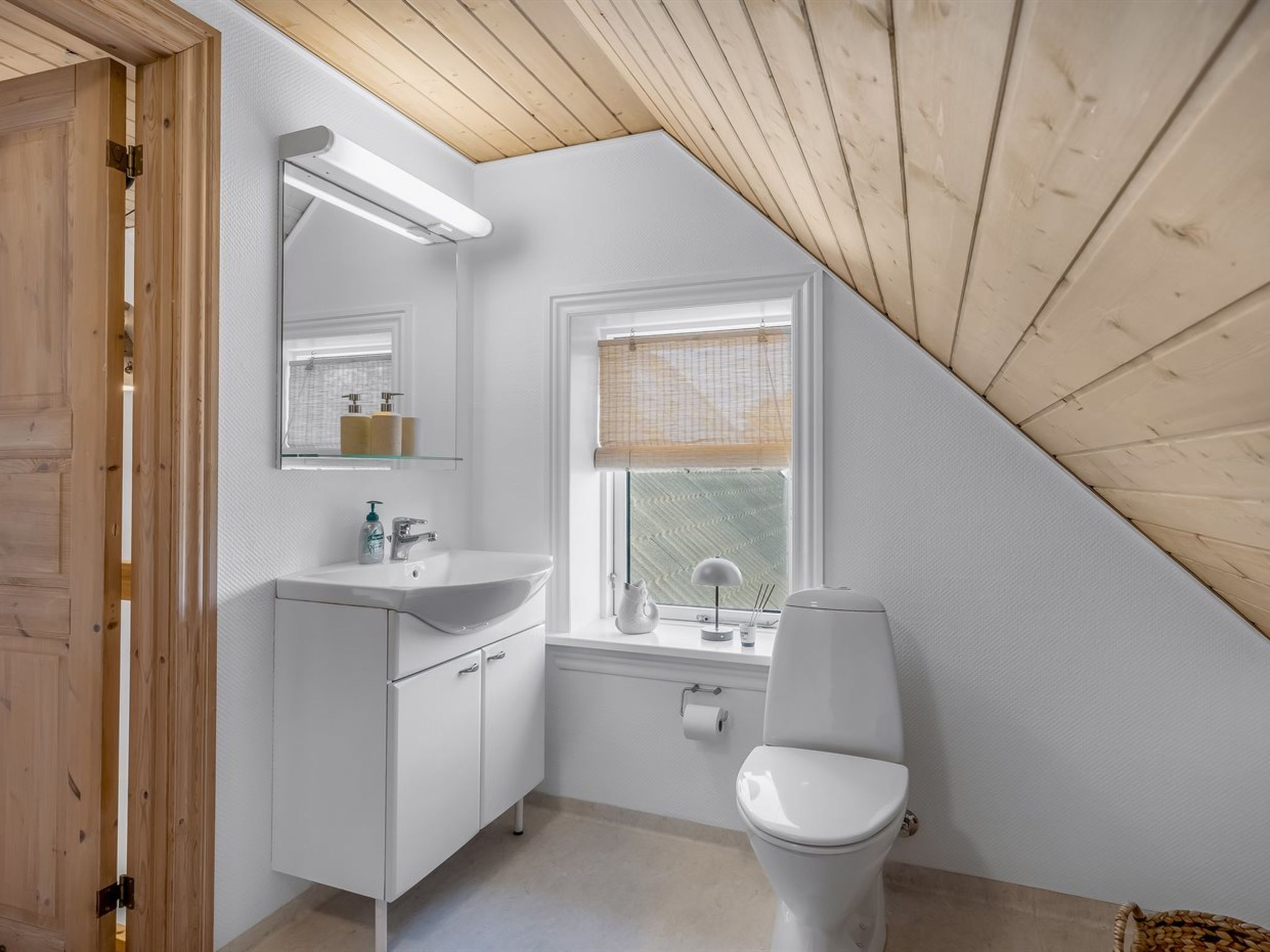 "Elida" - 400m from the sea-Binnen