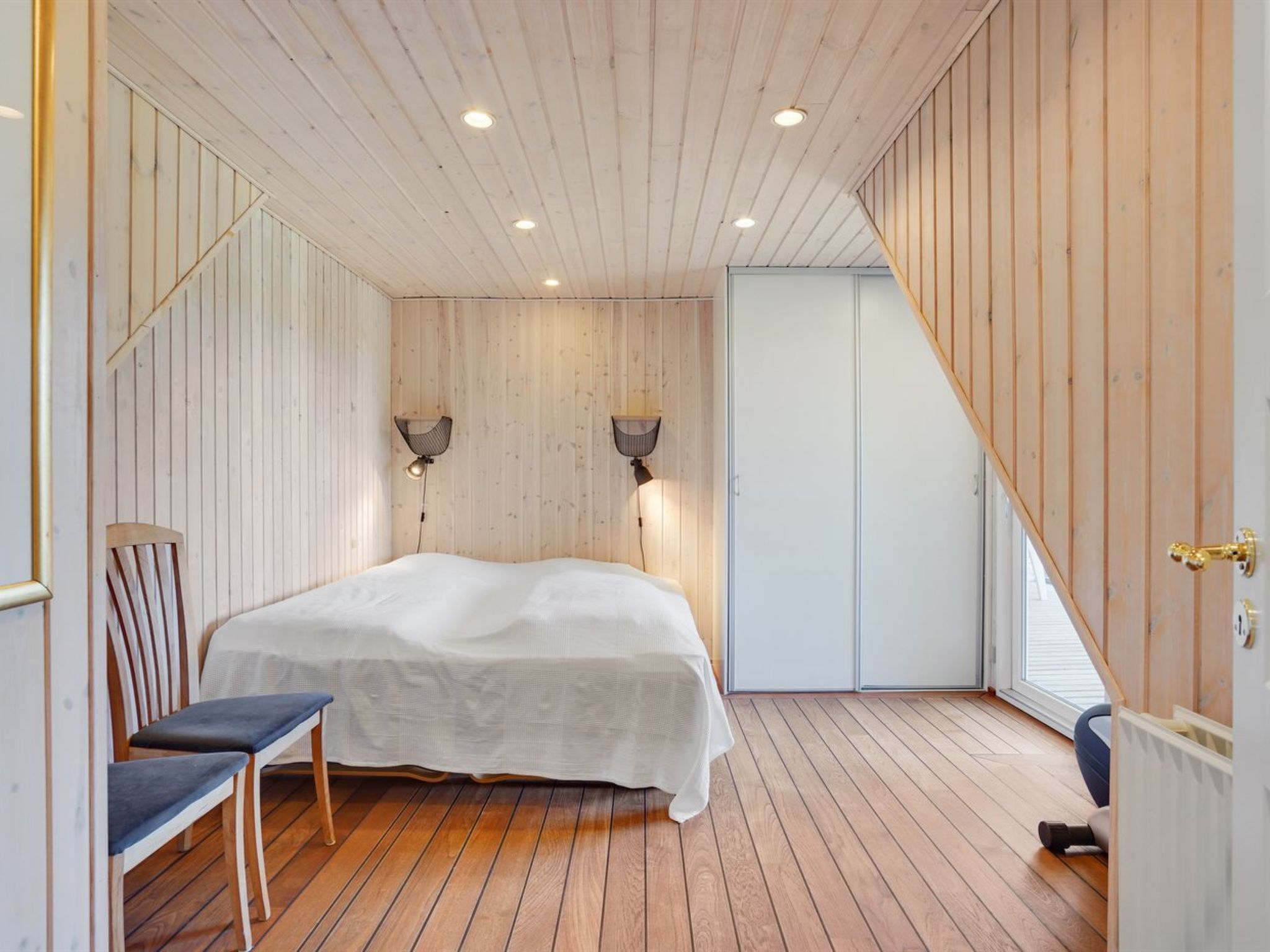 "Gertrudis" - 2km to the fjord-Dedans