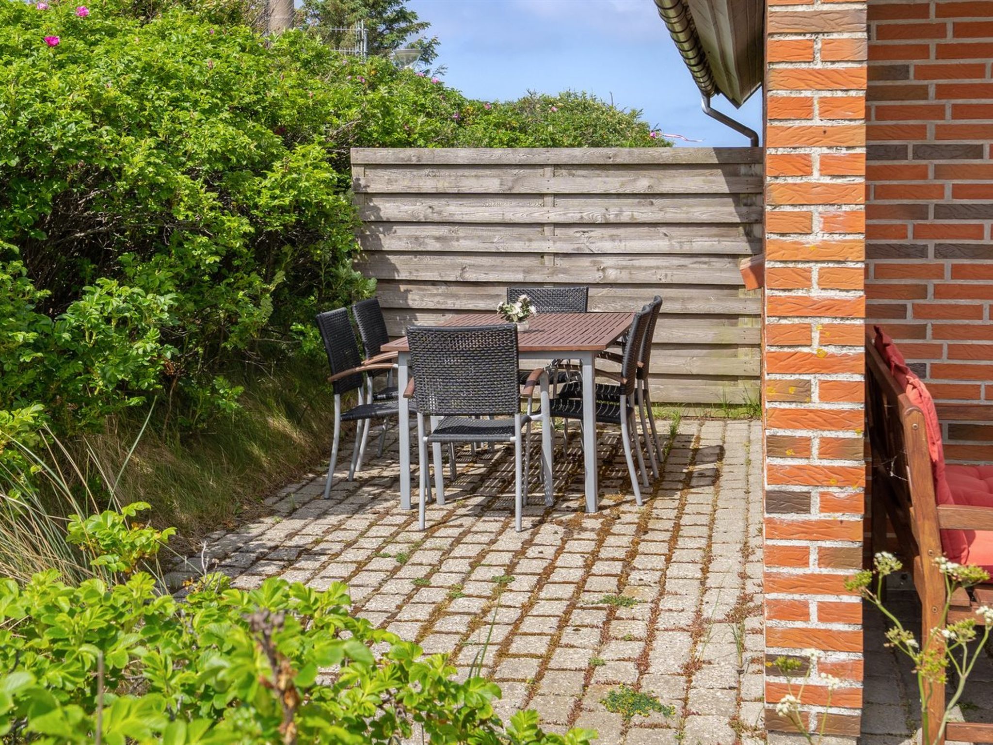 "Bjarnger" - 200m from the sea - Buiten