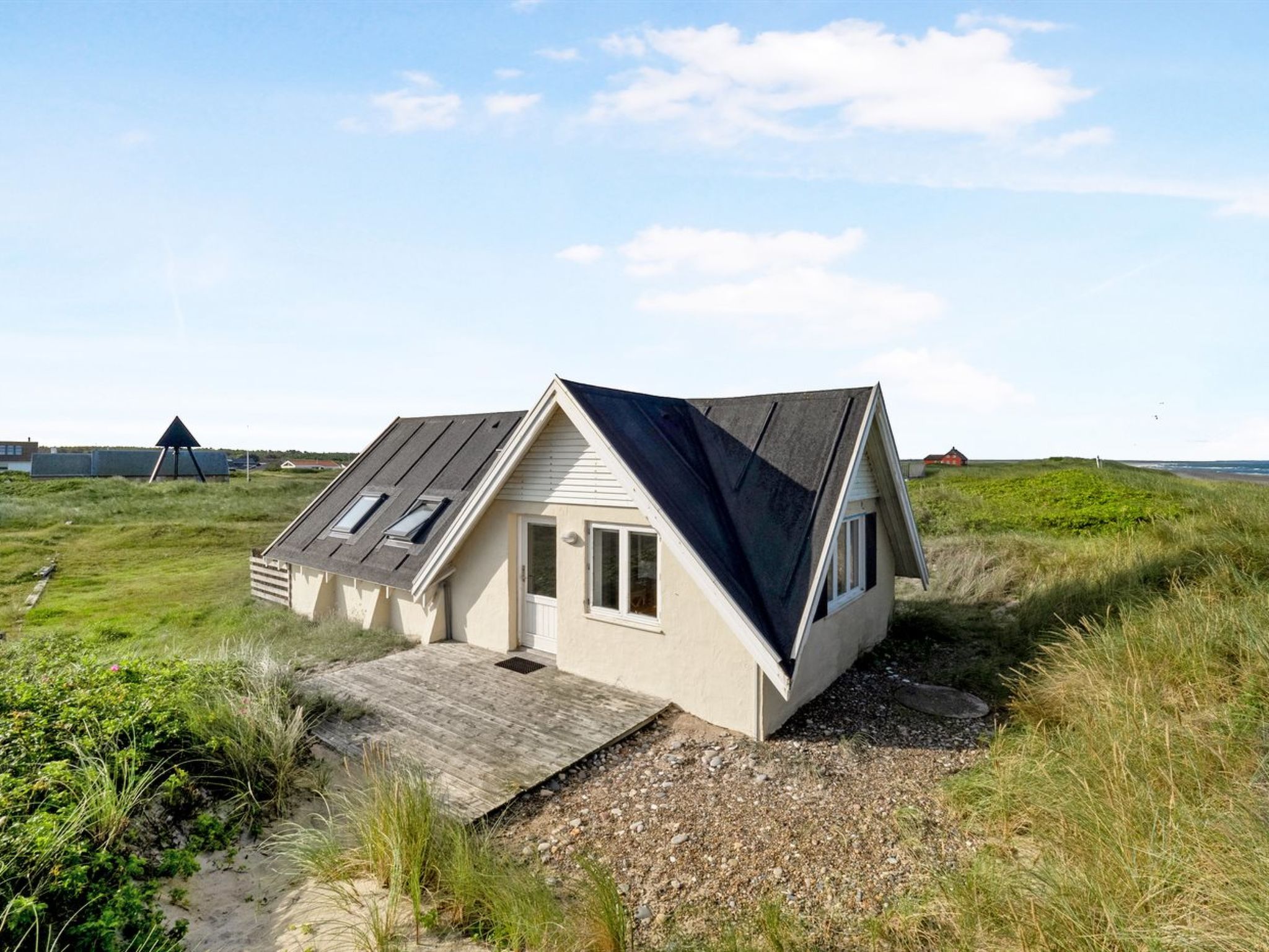 "Ebba" - 25m from the sea - Buiten