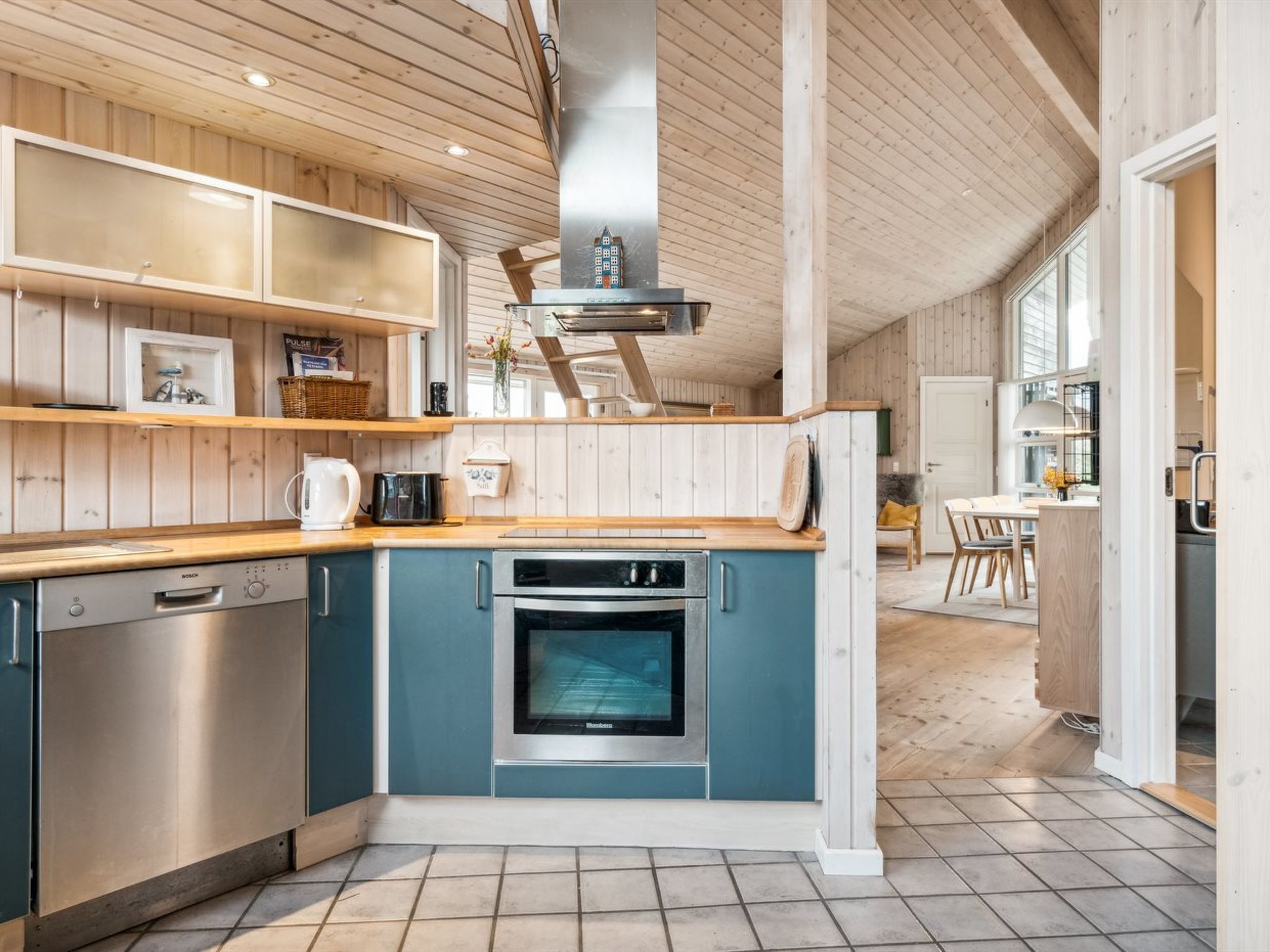 "Bruni" - 400m from the sea - Binnen