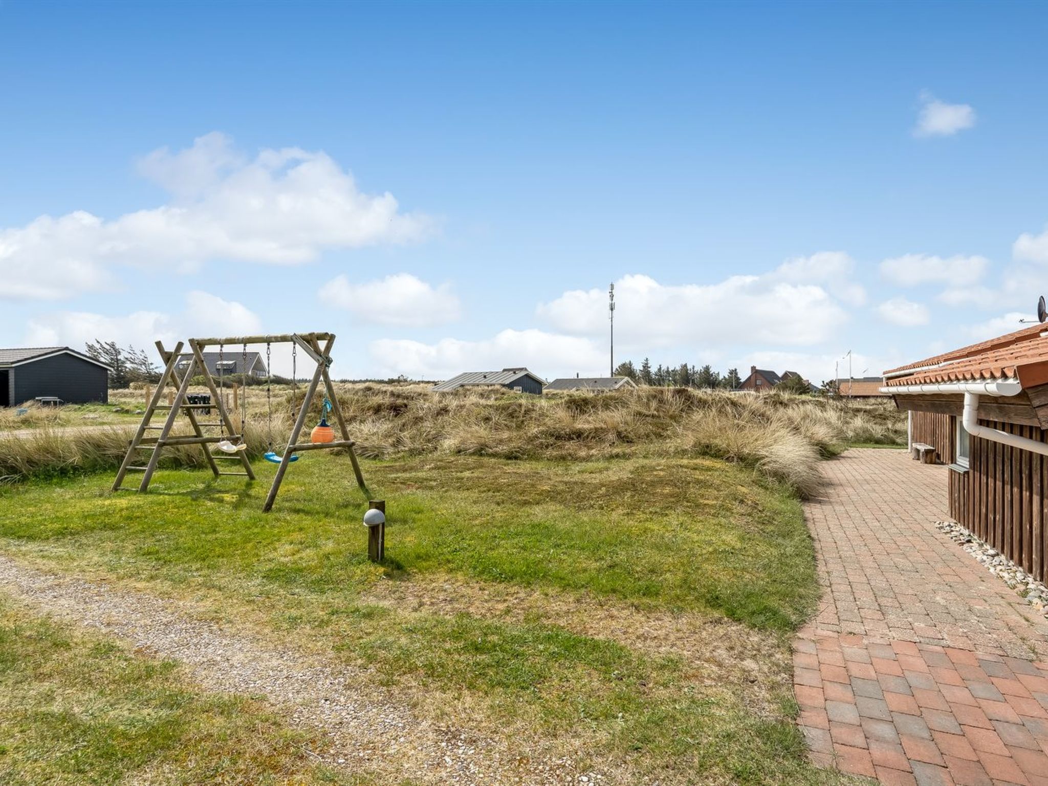 "Hughe" - 200m from the sea - Buiten