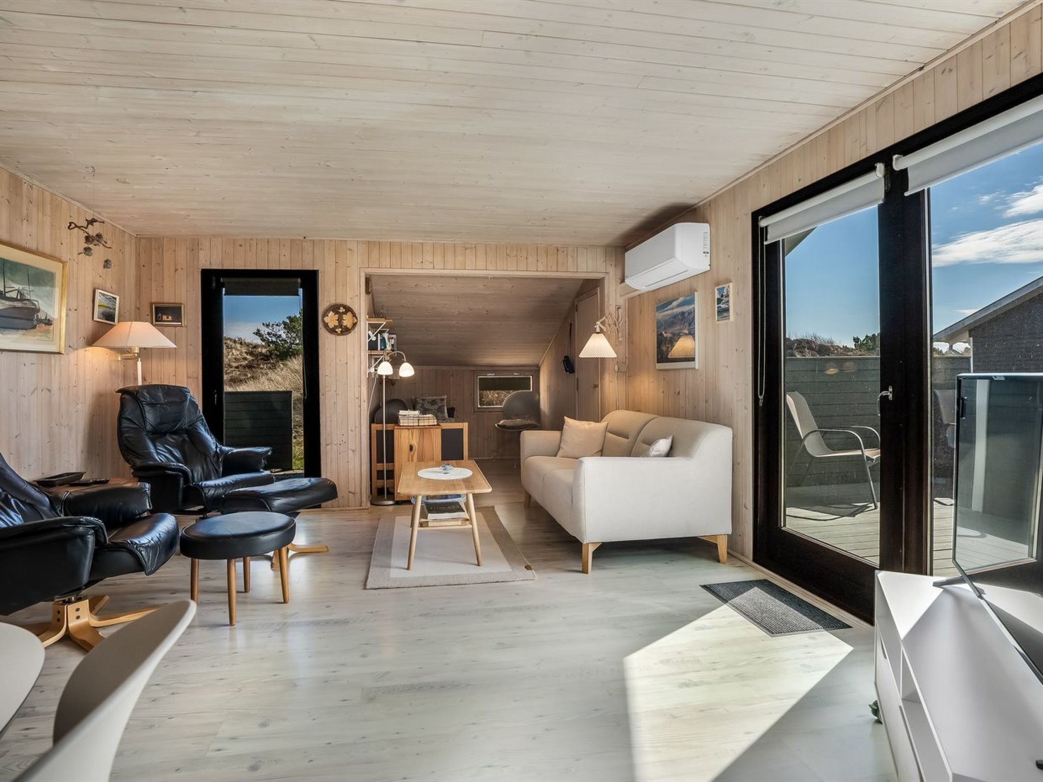 "Eida" - 400m from the sea - Drinnen