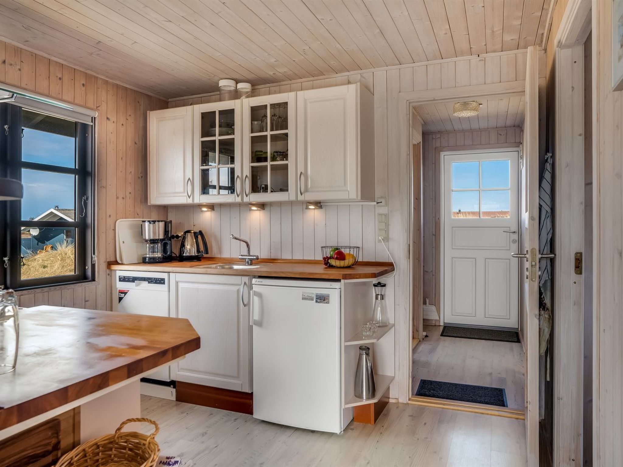 "Eida" - 400m from the sea - Drinnen