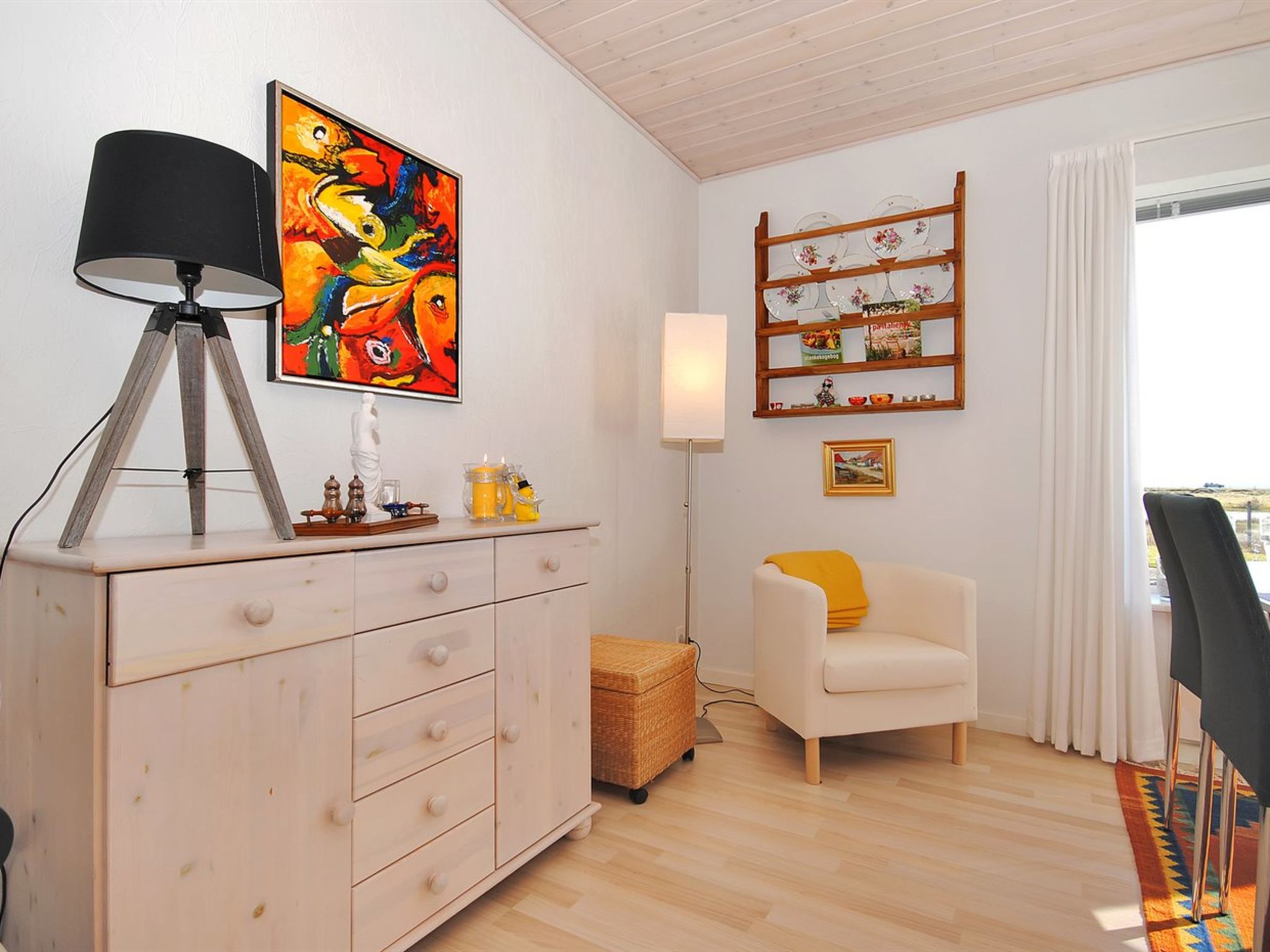 "Rejhana" - 500m to the fjord-Drinnen