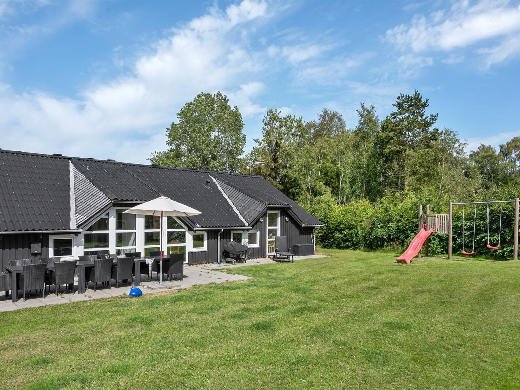 "Eisa" - 300m to the fjord-Buiten
