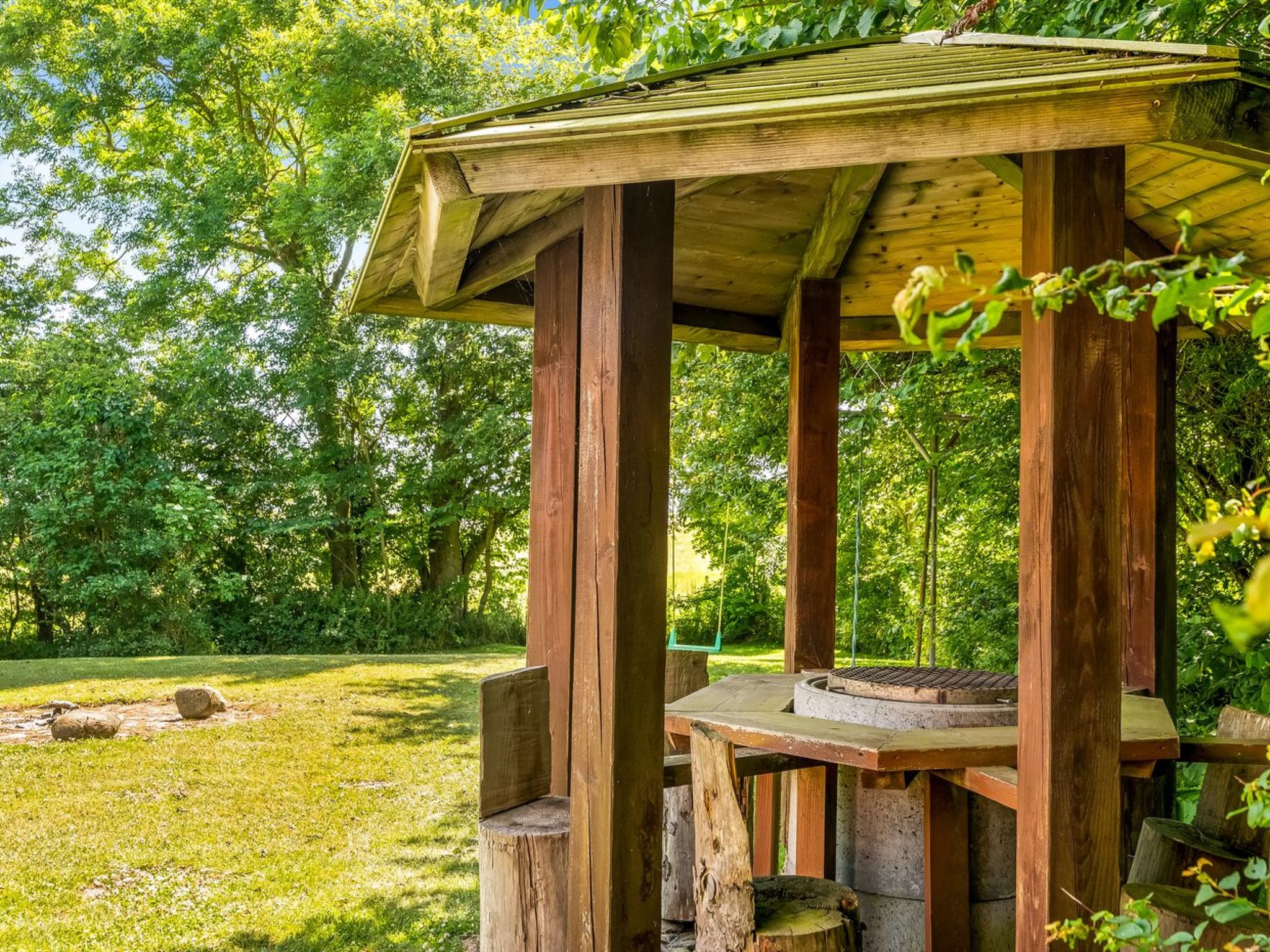 "Virve" - 100m to the fjord-Buiten