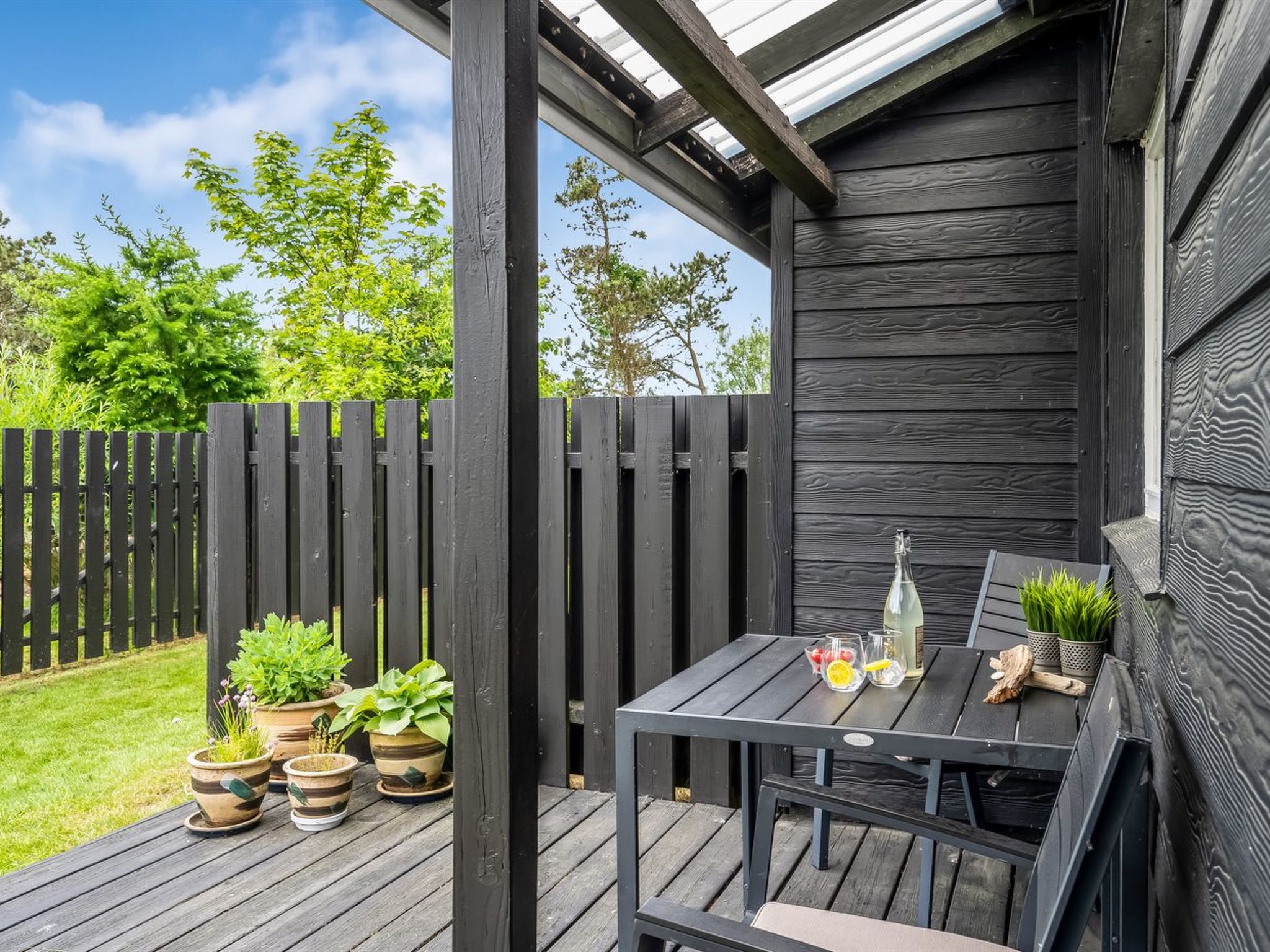 "Jukka" - 2km from the sea - Buiten