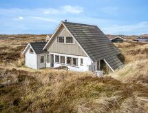 "Wighlek" - 800m from the sea