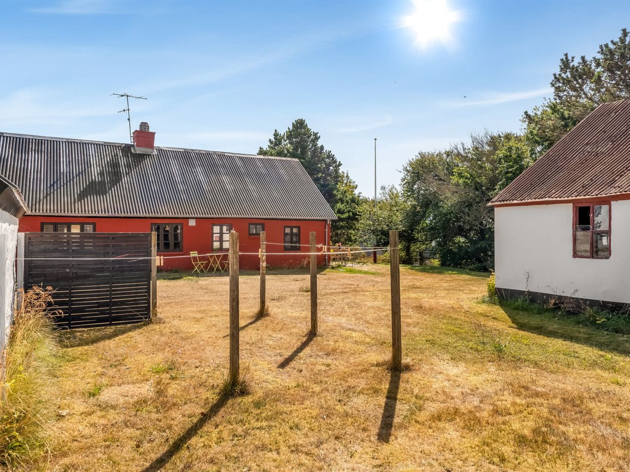 "Safir" - 1.7km from the sea - Buiten