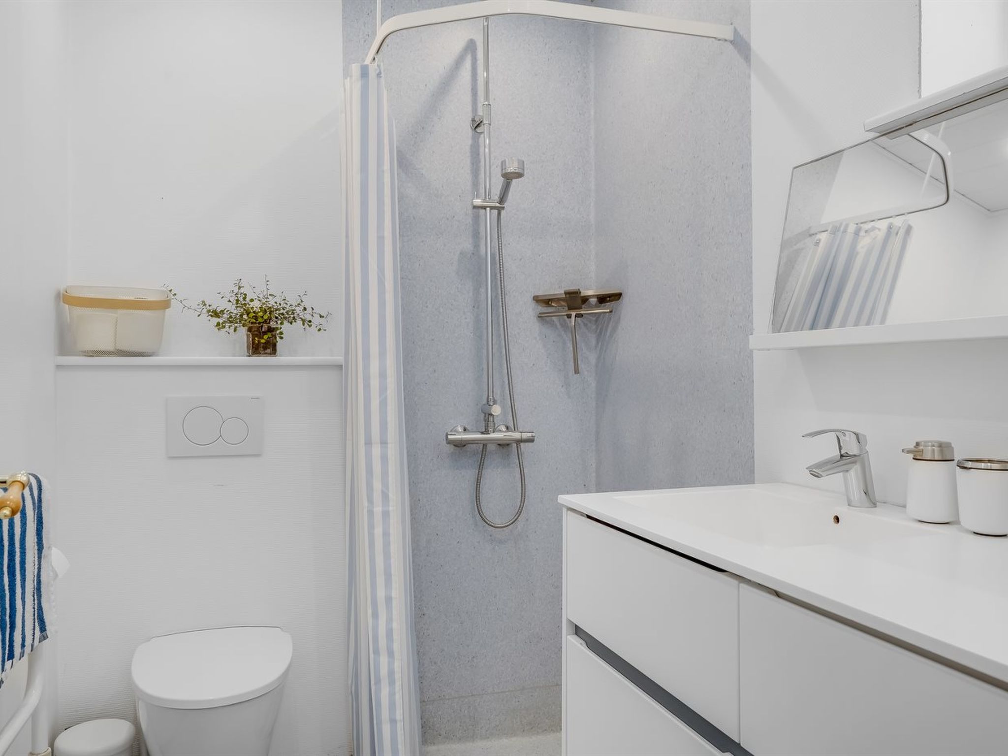 "Jurien" - 50m to the fjord-Binnen