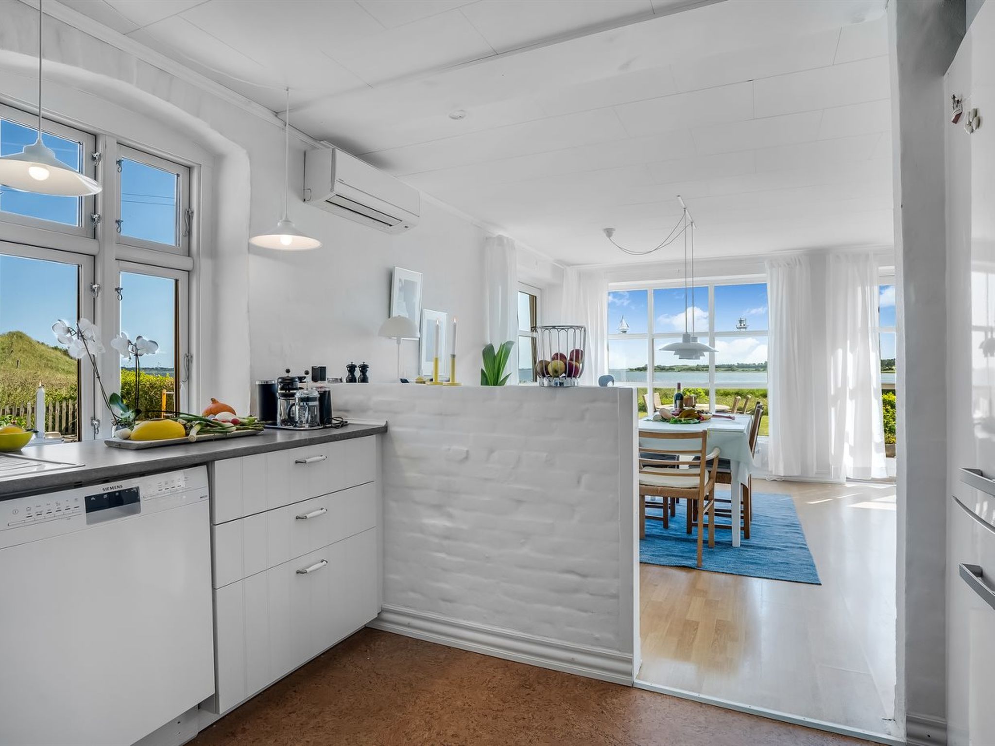 "Jurien" - 50m to the fjord-Binnen