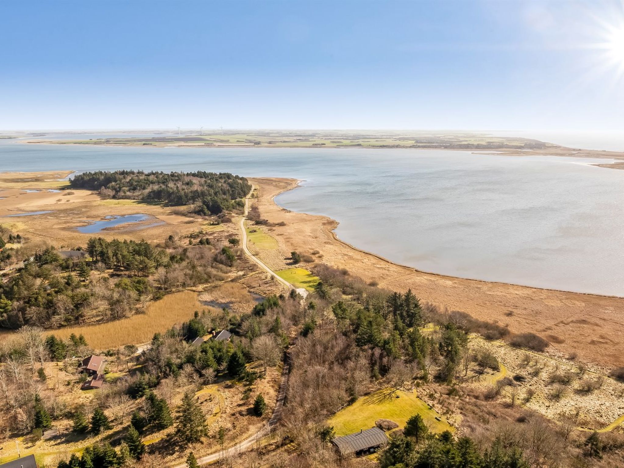 "Karmen" - 250m to the inlet-Buiten