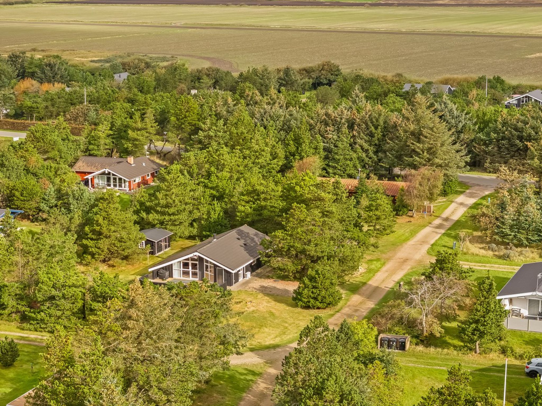 "Skrollan" - 200m to the fjord - Buiten