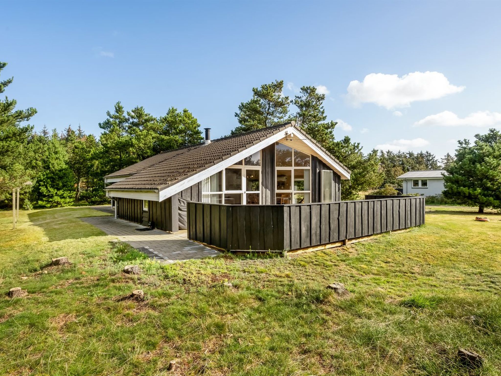 "Skrollan" - 200m to the fjord - Buiten
