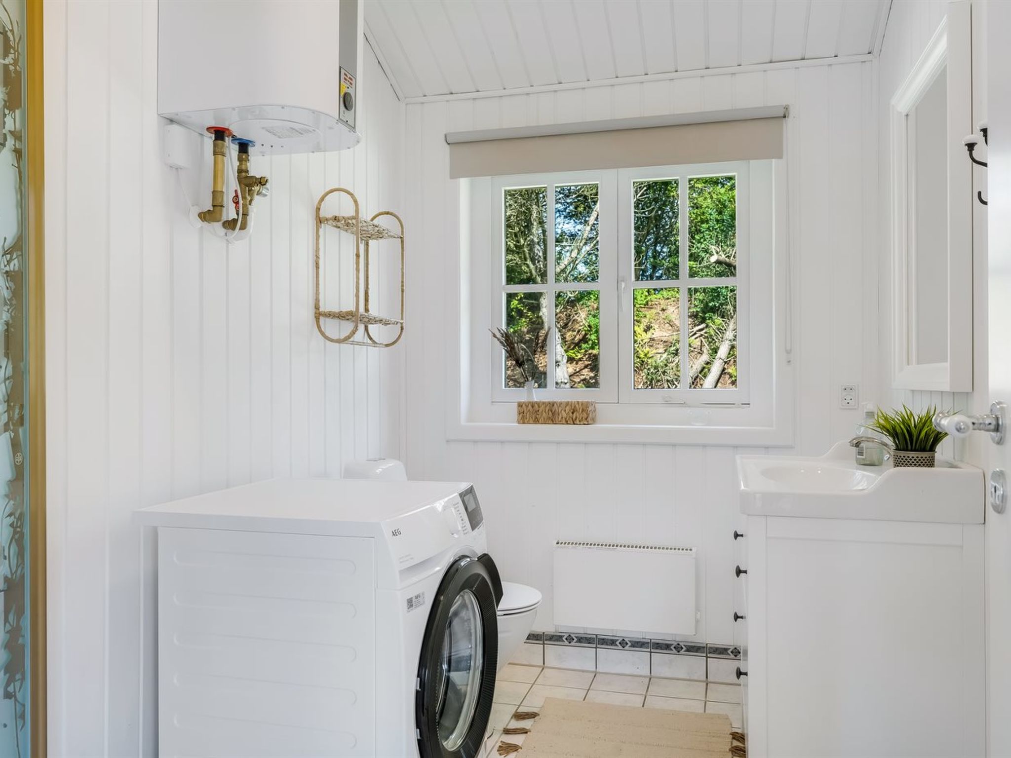 "Thorgny" - 350m to the fjord-Binnen