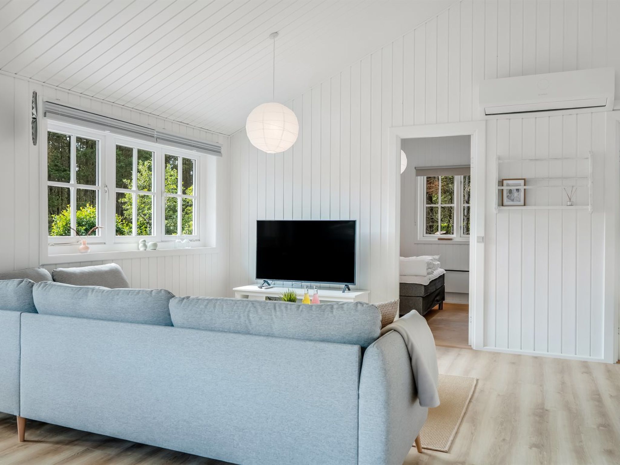 "Thorgny" - 350m to the fjord-Binnen