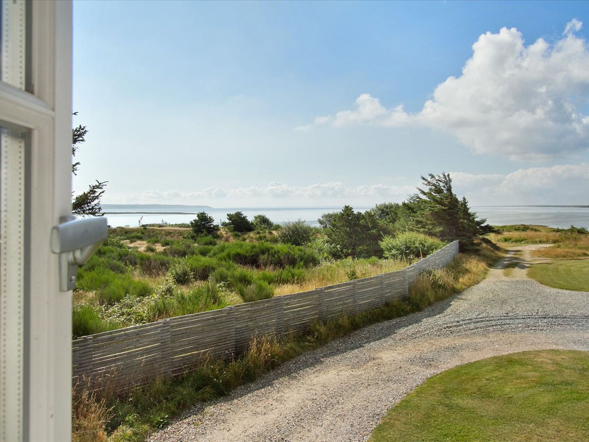 "Hubertine" - 100m to the fjord - Buiten