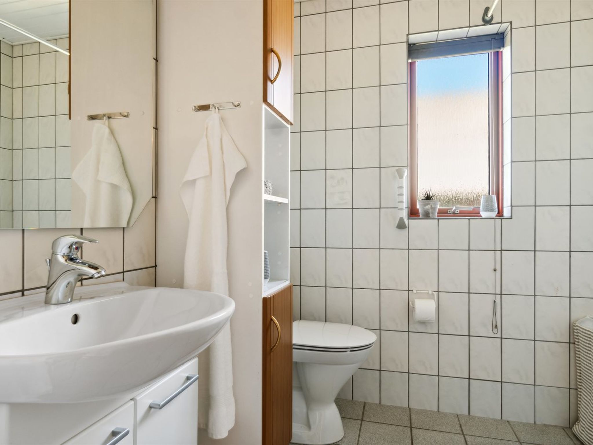"Ingward" - 750m from the sea - Drinnen