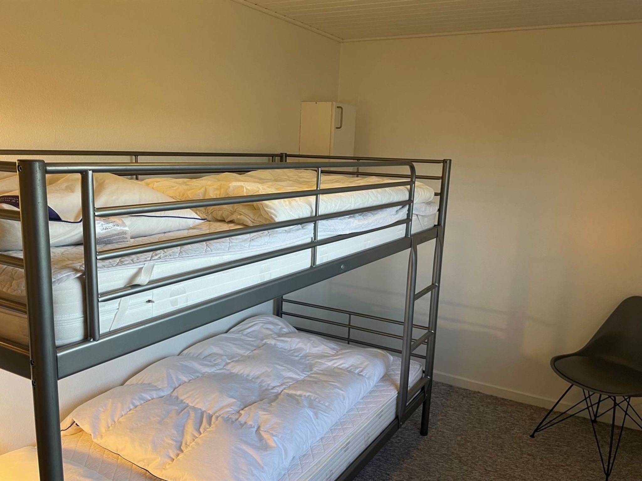 "Ingward" - 750m from the sea - Drinnen