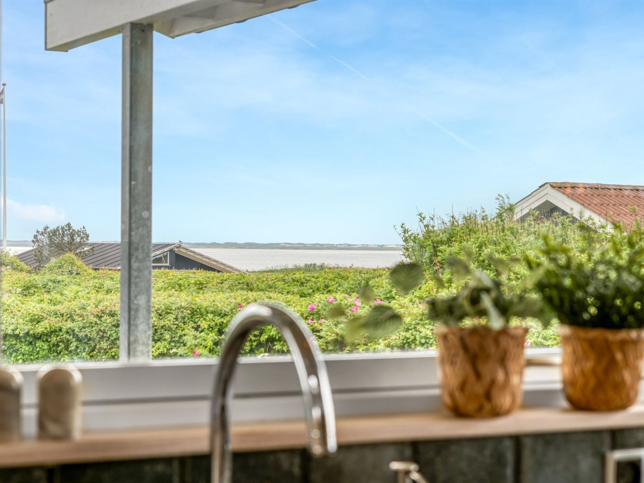 "Gedda" -  from the sea-Buiten