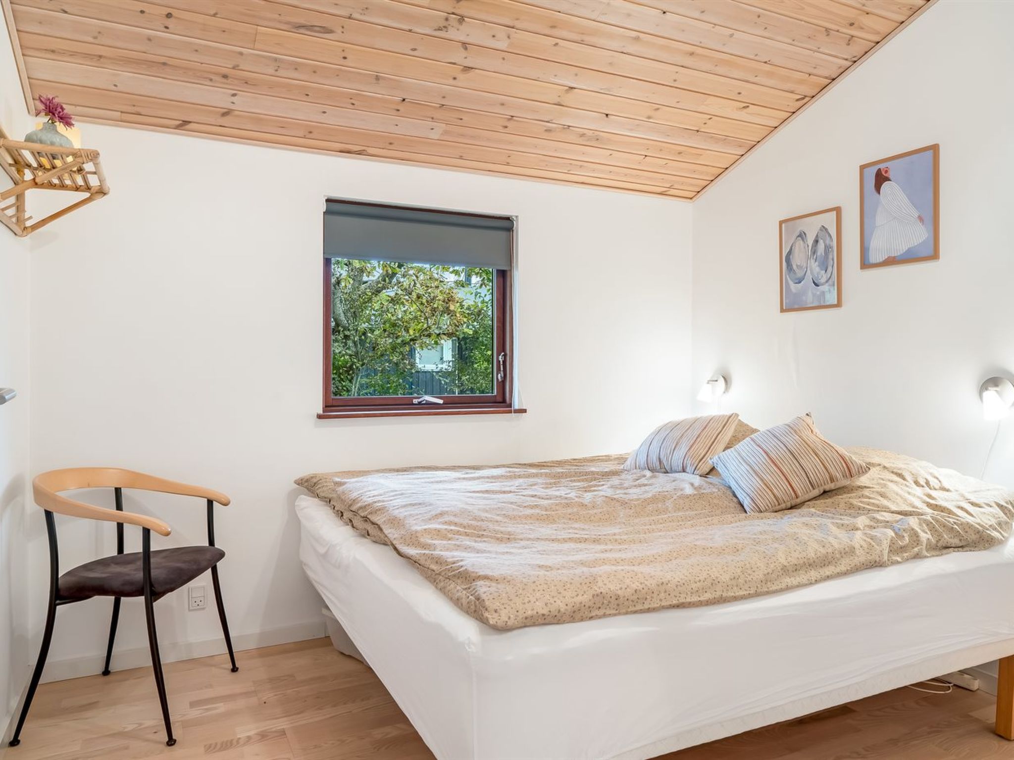 "Jaane" - 250m to the fjord-Binnen