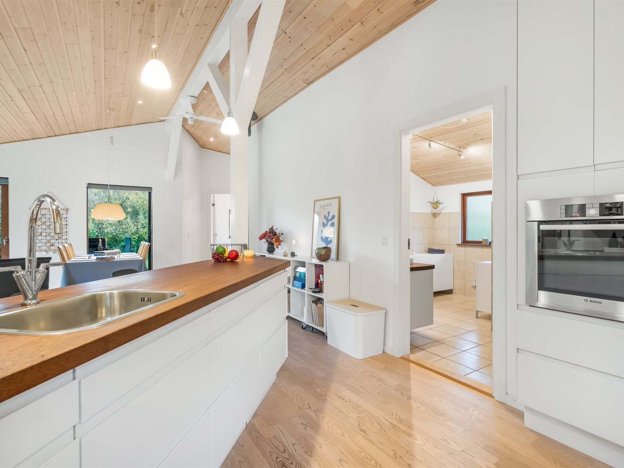 "Jaane" - 250m to the fjord-Binnen