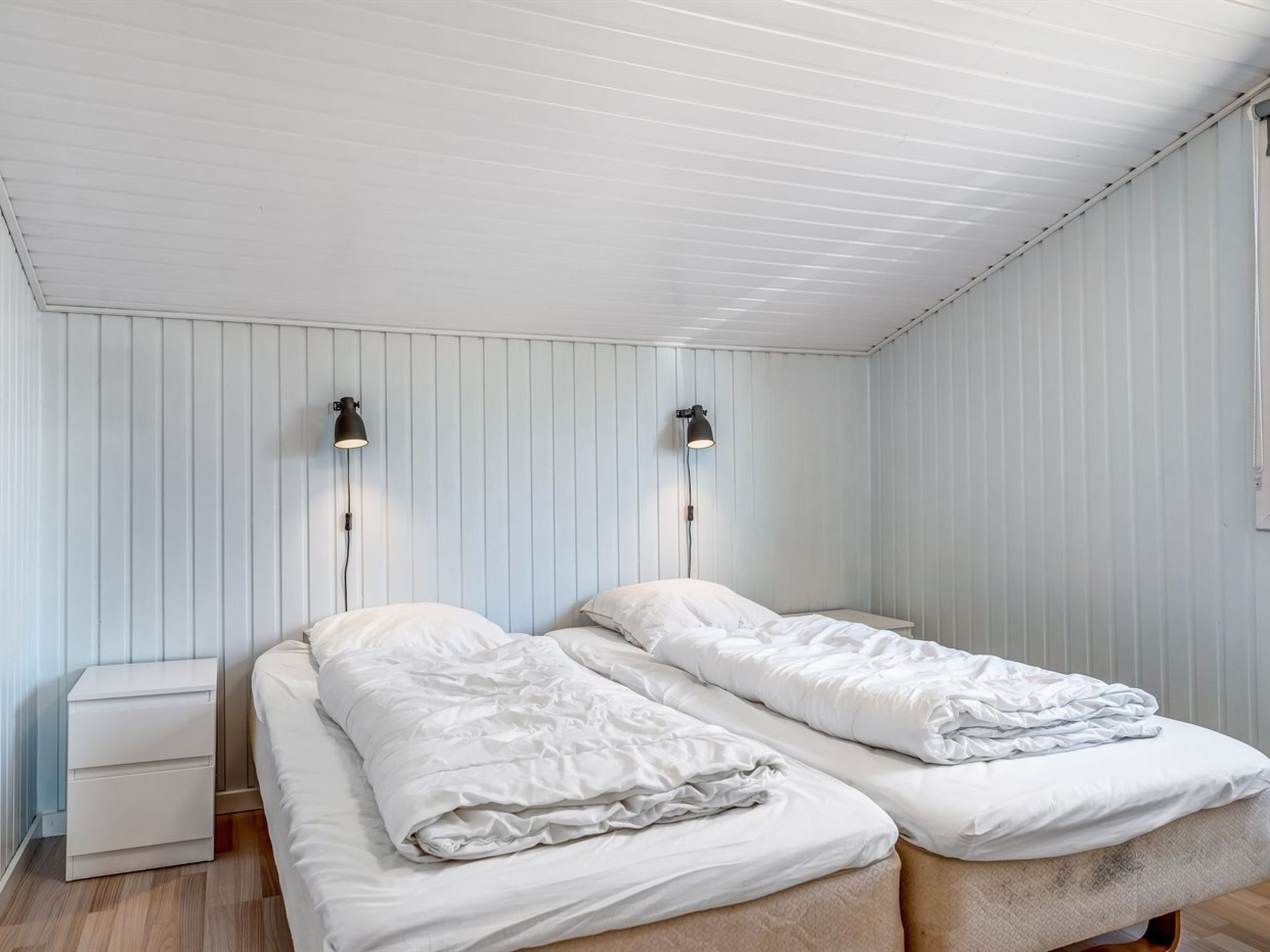 "Galmand" - 75m to the fjord-Drinnen