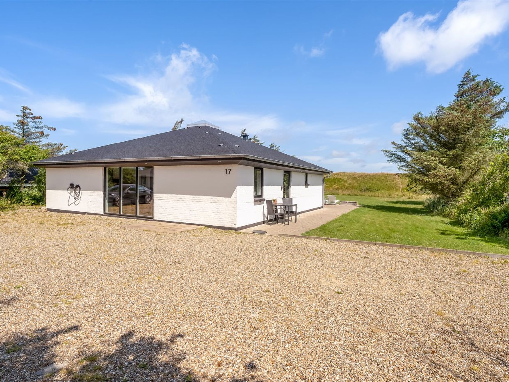 "Eerika" - 500m to the fjord-Buiten