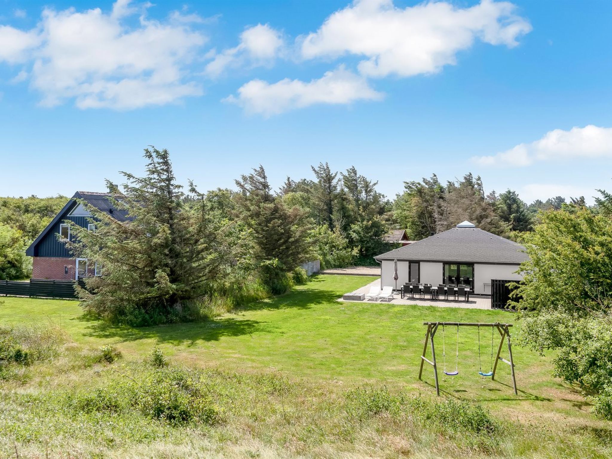 "Eerika" - 500m to the fjord