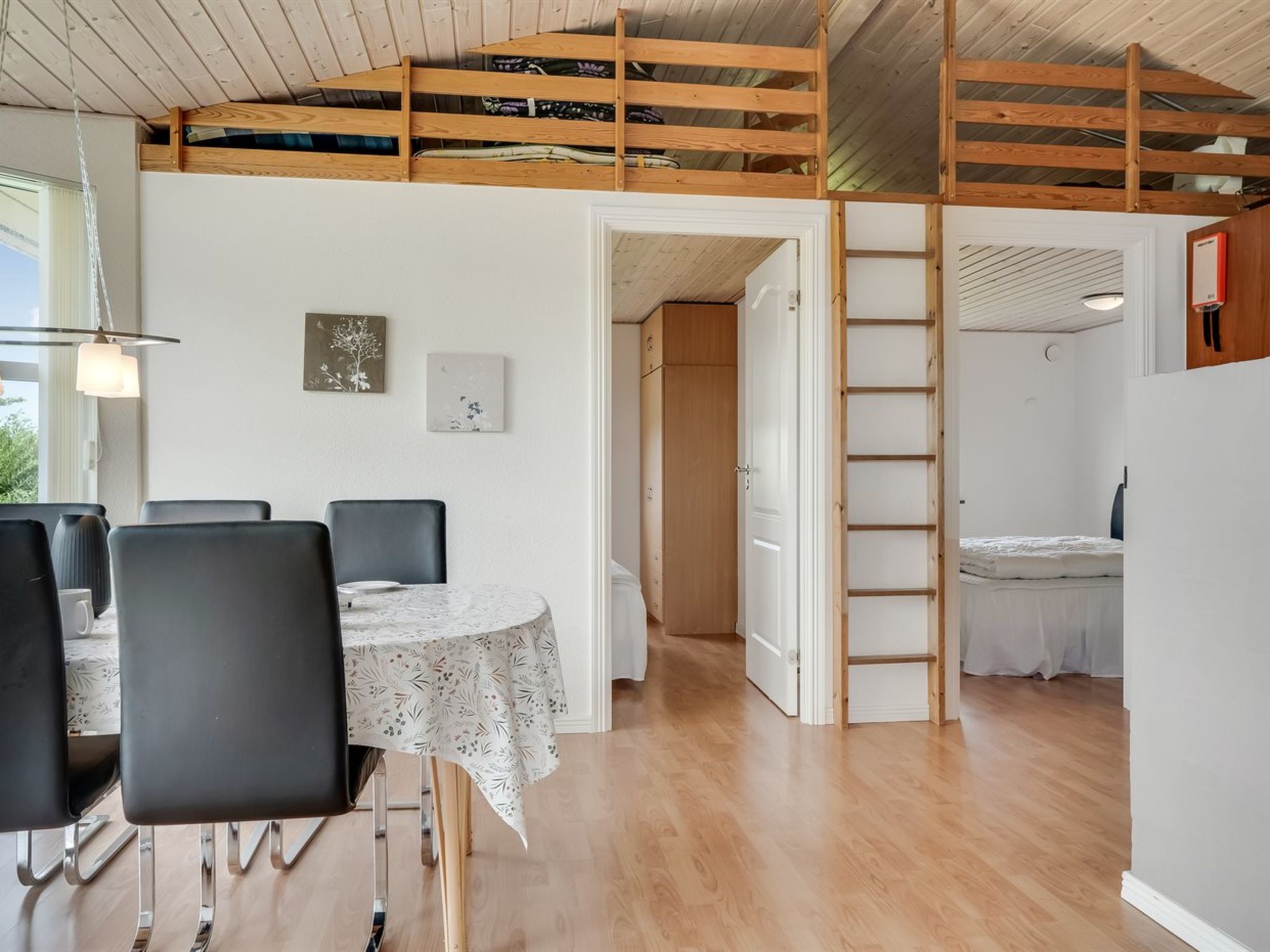 "Elnur" - 200m to the fjord-Binnen