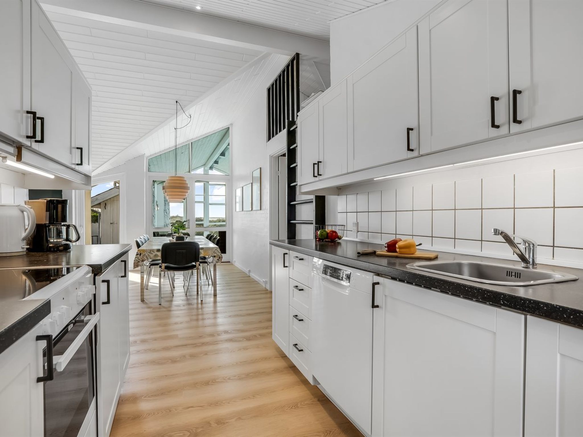 Maison "Gunnild" - 200m to the fjord – Cuisine et coin repas, photo 5 sur 38