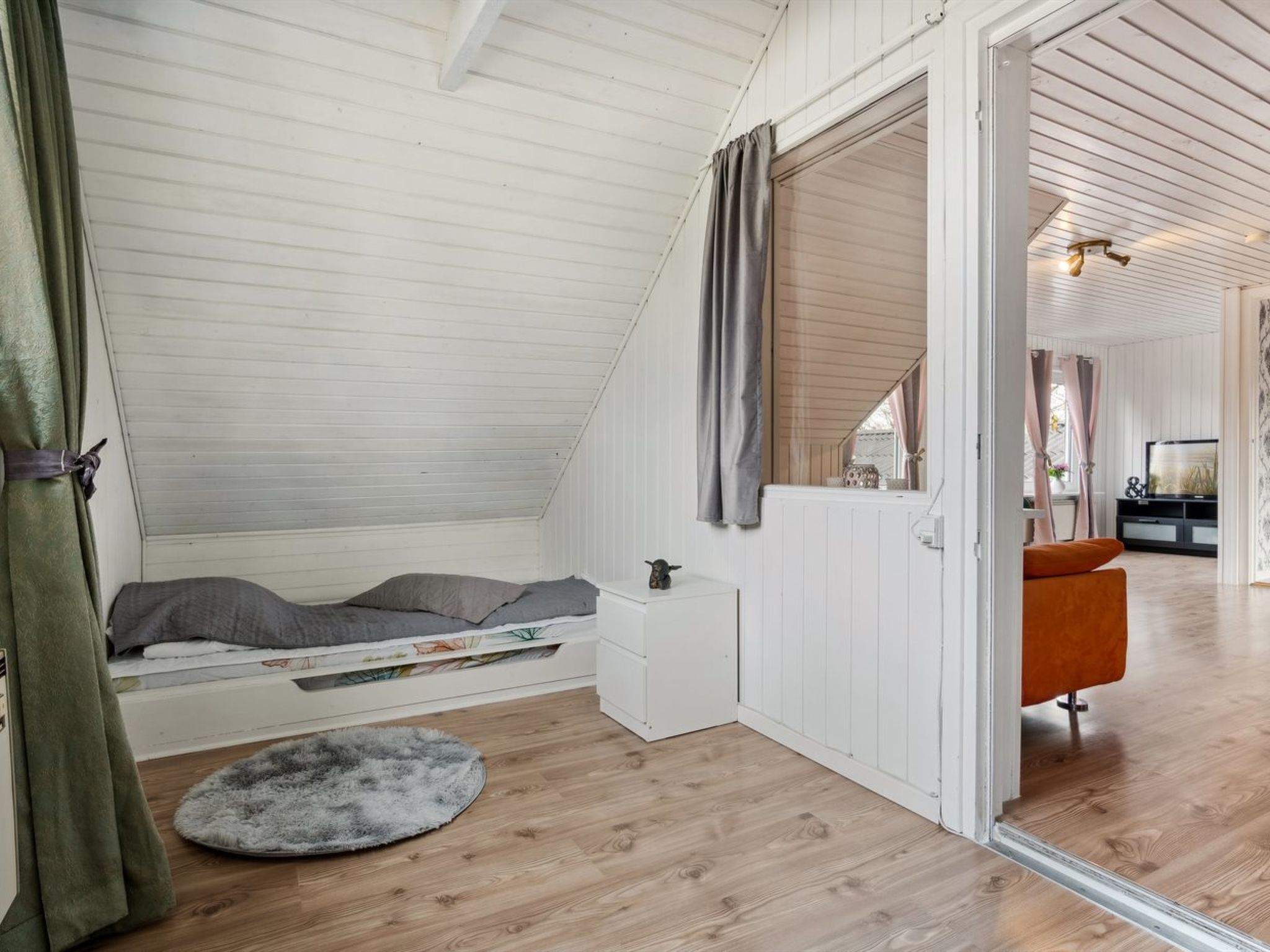 "Elara" - 300m from the sea-Binnen