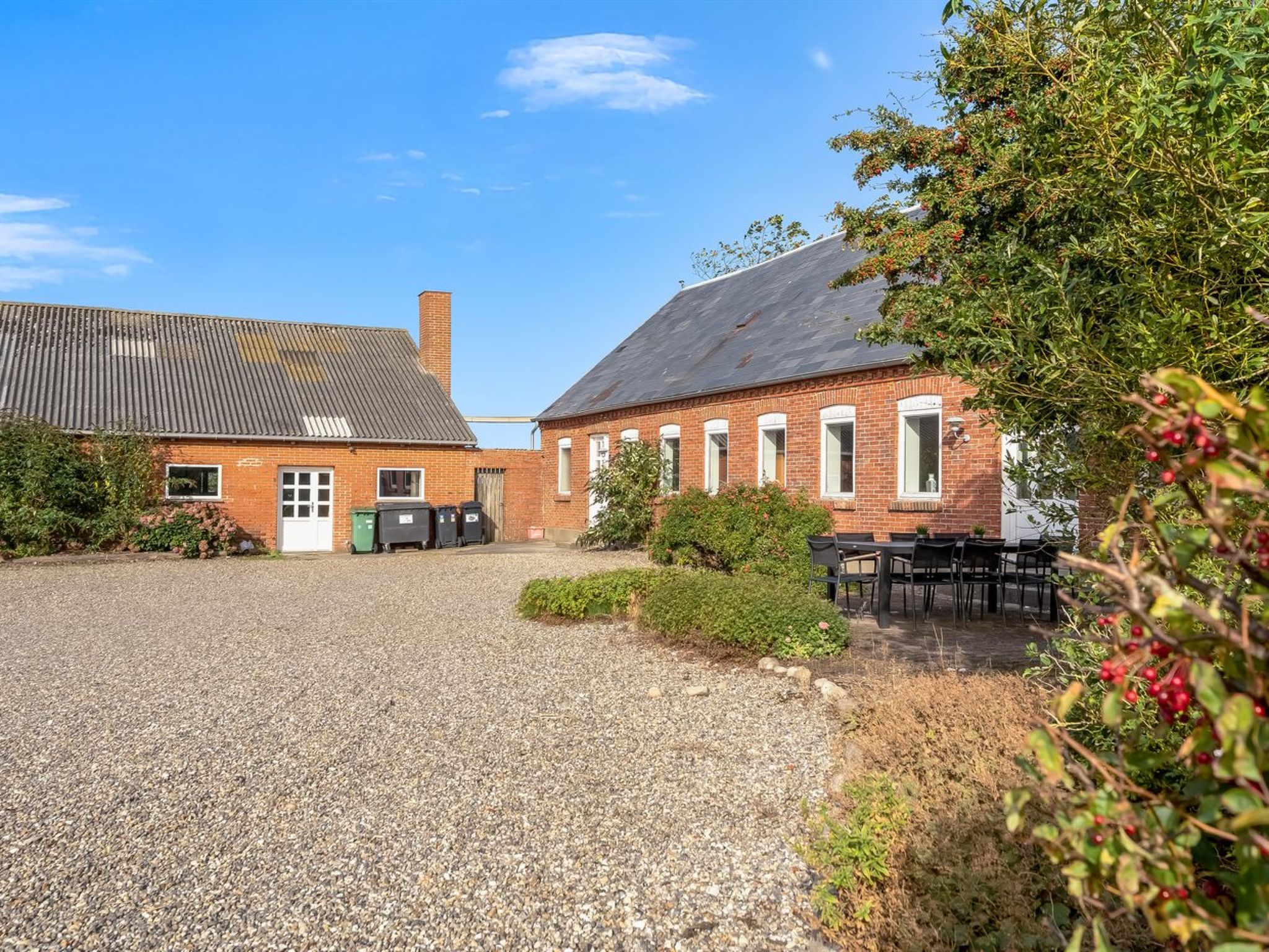 "Nette" - 2km to the fjord - Buiten
