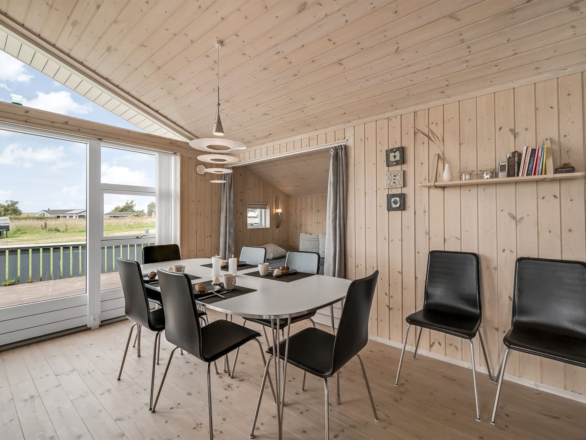 "Lucio" - 350m to the fjord - Inside